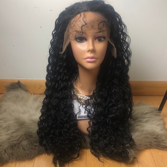 Black curly LaceFront Wig *NWT* main image 6